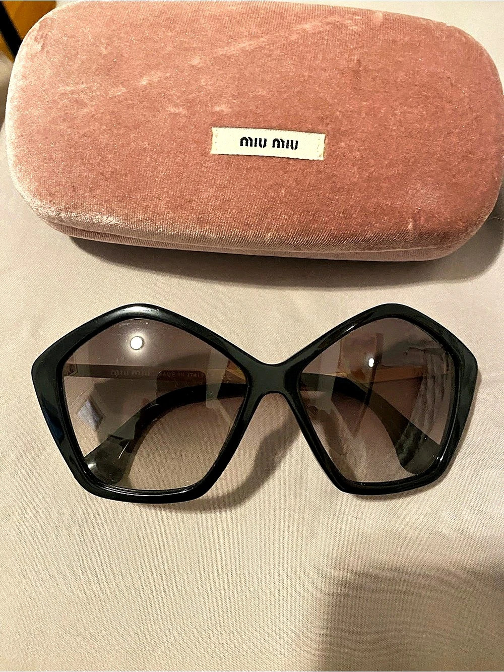 Miu Culte Geometric Sunglasses SMU 11N Black & Gold